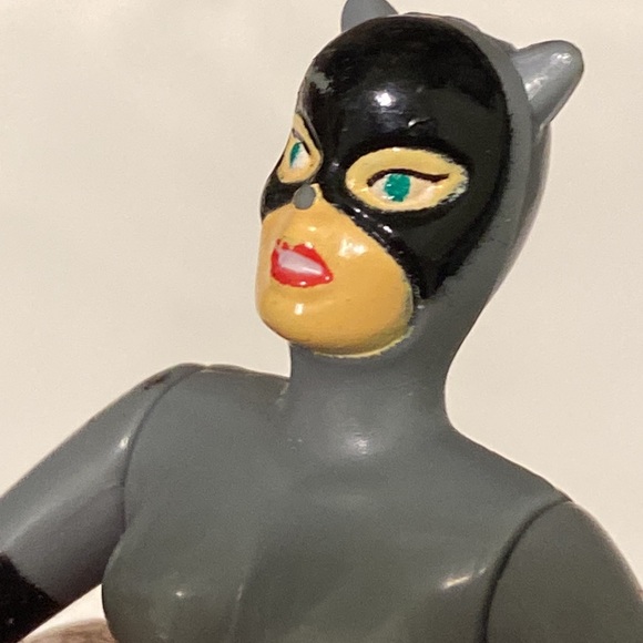 1993 DC Cat Woman Action Figure - Picture 6 of 6